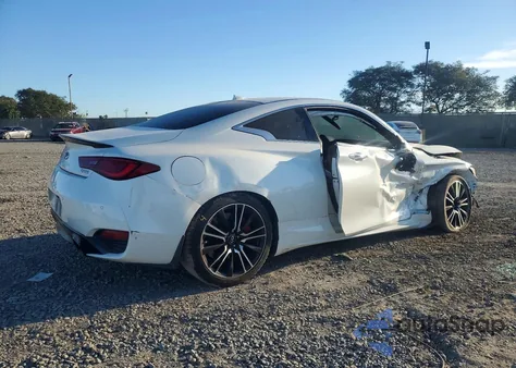 2018 Infiniti Q60 Luxe 300 z USA, uszkodzony, nr VIN JN1EV7EK1JM340121